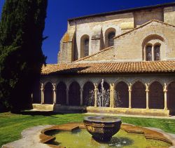 Abbaye de Saint Hilaire Linguadoca Rossiglione: si trova nei dintorni di Limoux - © C.G. Deschamps