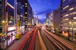 Aioi-Dori la via commerciale di Hiroshima Giappone - © SeanPavonePhoto / Shutterstock.com