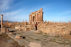 Arco di Traiano a Timgad - Foto di Giulio Badini