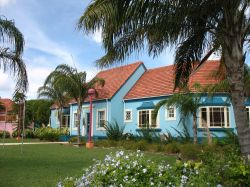 Edificio coloniale a Bridgetown, capitale di Barbados, il cui centro storico è tutelato dall'UNESCO dal 2011 - © Travel Bug / Shutterstock.com