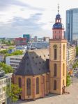 La Paulskirche di Francoforte è una chiesa sconsacrata, che nacque come chiesa protestante alla fine del Settecento e fu utilizzata, nei primi decenni dell'Ottocento, per ...