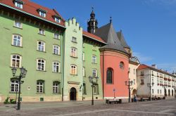 Edifici color pastello nel centro storico di Cracovia in Polonia - © Pawel Kazmierczak / Shutterstock.com
