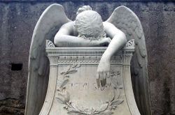Emelyn Story, la tomba dell'Angelo del Dolore si trova al cimitero acattolico di Roma  - © LuciusCommons - Opera propria Wikimedia Commons