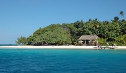 Escursione in barca a Tonga, tra le spiagge più belle del Pacifico  - © Asaf Eliason/ Shutterstock.com