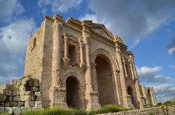 Gerasa (Jerash) l'Arco di Adriano, di fatto la porta d'ingresso a sud della città romana della Giordania