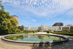 Lo storico Giardino Botanico di Bruxelles, la capitale del Belgio e dell'Europa - © skyfish / Shutterstock.com