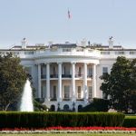 La Casa Bianca di Washington, DC USA, dove vive il Presidente degl iStati Uniti durante il suo mandato di 4 anni - © DanielW / Shutterstock.com