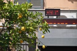 La calda estate a Pozzuoli, con 41 gradi centigradi