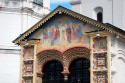 Chiesetta del Profeta Elia a Jaroslavl, Russia  - Colori vivaci per le ricche decorazione e gli affreschi che abbelliscono la piccola chiesa intitolata al profeta Elia © Ekaterina ...