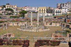 Il Macellum di Pozzuoli con il Tempio del Serapide