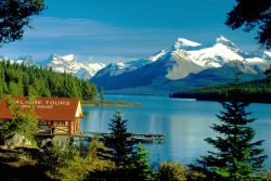 Maligne Lake Jasper National Park Alberta Canada - Foto di Giulio Badini