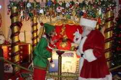 Il Mondo di Babbo Natale, il villaggio natalizio a Marina di Pietrasanta in Toscana.