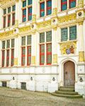 Particolare del Palazzo Reale di Bruges, Belgio - Fra gli edifici da visitare durante un tour a Bruges, capoluogo della provincia belga della Fiandra Occidentale, c'è il Palazzo Reale ...