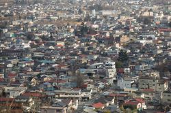 Panorama della città di Yamanashi, in Giappone - © Annopk / Shutterstock.com 