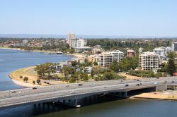 Scorcio panoramico della parte sud di Perth, Western Australia. 46740280
