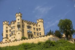 Panorama di Schloss Hohenschwangau, uno dei castelli della Baviera (Germania) 195715970 - © Ammit Jack / Shutterstock.com