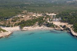 Plage de Sainte Croix a Martigues (Camargue) ...