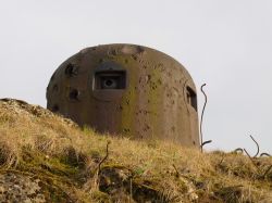 Postazione della seconda guerra mondiale in Alsazia: era una delle fortifazioni che componeva  la linea Maginot della Francia - © Grimplet / Shutterstock.com