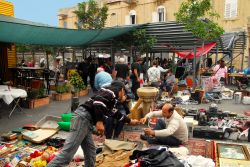 A Giaffa, località marittima pochi chilometri a sud di Tel Aviv (Israele), lo Shuk Hapishpeshim è il mercato permanente all'aperto. Ogni anno, per tutto l'anno, attira ...