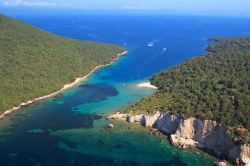 Spiagge a Sivota, lungo il cristallino mare di ...