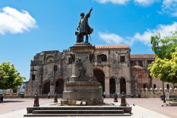 Statua Cristoforo Colombo, Parque Colon, Santo Domingo - © hessbeck