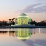 Il Thomas Jefferson Memorial si trova a Washington DC, lungo la costa orientale degli Stati Uniti D'America - © Orhan Cam / Shutterstock.com