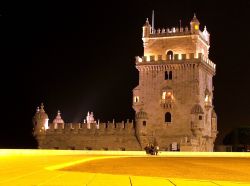 La Torre di Belém in un'immagine serale ...