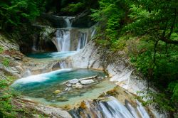 La spettacolare valle di Nishizawa vicino a Yamanashi Giappone - © Scirocco340 / Shutterstock.com