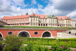 Il Castello Reale di Varsavia, la capitale della Polonia. Fu eretto nel 14° secolo ma dopo la distruzione nazista fu ricostruito tra gli anni '70 e '80 - © PLRANG / Shutterstock.com ...