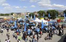 Agriumbria la grande fiera agricola di Bastia Umbra vicino a Perugia - © www.vignaecantina.it