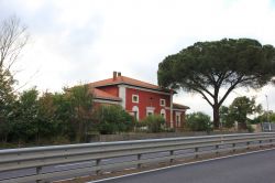 Aidomaggiore, Sardegna: la Casa cantoniera di Ponte Merchis - © Gianni Careddu, CC BY-SA 3.0, Wikipedia