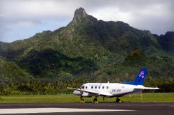 Air Rarotonga è il vettore principale dell'aeroporto internazionale di Avarua, Isole Cook - © ChameleonsEye / Shutterstock.com 