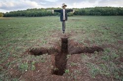 L'Apulia Land Art Festival a Bosco di Mesola a Cassano delle Murge Di Claudiacampanile - Opera propria, CC BY-SA 4.0, Collegamento