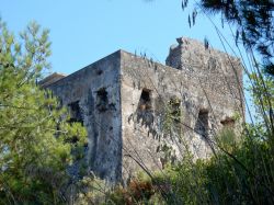 Architettura della Torre di Capobianco a Sapri, provincia di Salerno (Campania).
