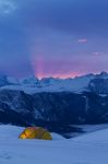 Alba al Basecamp Salewa - le piste di Merano 2000 consentono una posizione privilegiata per ammirare il sorgere del sole, che illumina in modo spettacolare tutta la sinistra idrografica della ...