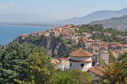 Borgo di Agropoli, Campania - Una bella veduta del centro storico di Agropoli, definita la "porta del parco nazionale del Cilento e vallo di Diano. Di origine medievale, il borgo antico ...