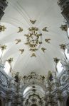 Gli splendidi interni della Chiesa di Santa Chiara, a Noto - La Chiesa di Santa Chiara, situata di fianco all'ex Convento delle Benedettine, è conosciuta come una delle chiese più ...