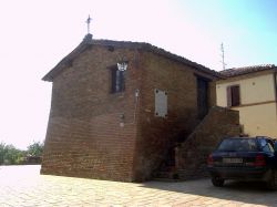 Chiesa di S.Margherita vicino a Pozzuolo in Umbria - © myself - GFDL, Wikipedia