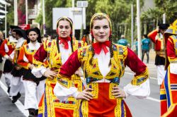 Costumi tipici di Desulo, viallaggio sulle pendici del Gennargentu in Sardegna - © GIANFRI58 / Shutterstock.com