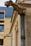 Tipici doccioni della cattedrale di Notre Dame a Amiens, Francia. Forme fantastiche e grottesche per la parte terminale delle grondaie del tetto dell'imponente cattedrale cittadina.




 ...