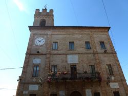 Facciata del Palazzo Comunale di Castelfidardo