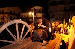 Figuranti in piazza alle Notti della Magia: siamo in Basilicata, Albano di lucania - © sito ufficiale