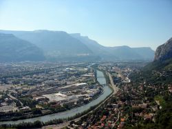 Fiume Isère a Grenoble (Francia).
