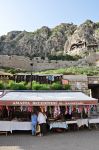 Gente al bazaar di Amasya, regione del Mar Nero in Turchia - © el_cigarrito / Shutterstock.com