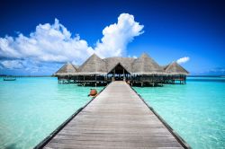 Le capanne del resort Gili Lankafushi, sull'isola di Lankanfushi, nell'atollo di Malè Nord (North Male), Maldive - foto © smileimage9 / Shutterstock.com
