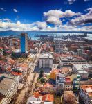 Giornata di sole primaverile sulla città di Burgas in Bulgaria, costa del Mar Nero - © Todor Stoyanov / Shutterstock.com