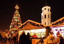 I mercatini di Natale a Vilnius, in Lituania.