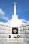 Ieper, Tyne Cot Cemetery: siamo all'interno del cimitero Tyne Cot, il grande memoriale dove riposano decine di migliaia di soldati del Commonwealth,molti dei quali mai identificati.