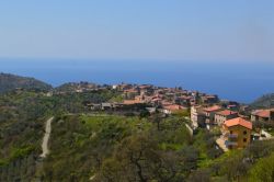 Il borgo di Castel Sottano una delle due località (Casali) che compongono la cittadina di San Mauro Cilento  - © www.sanmaurocilento.gov.it