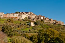 il borgo di Chiusdino, nel cuore della Toscana, provincia di Siena